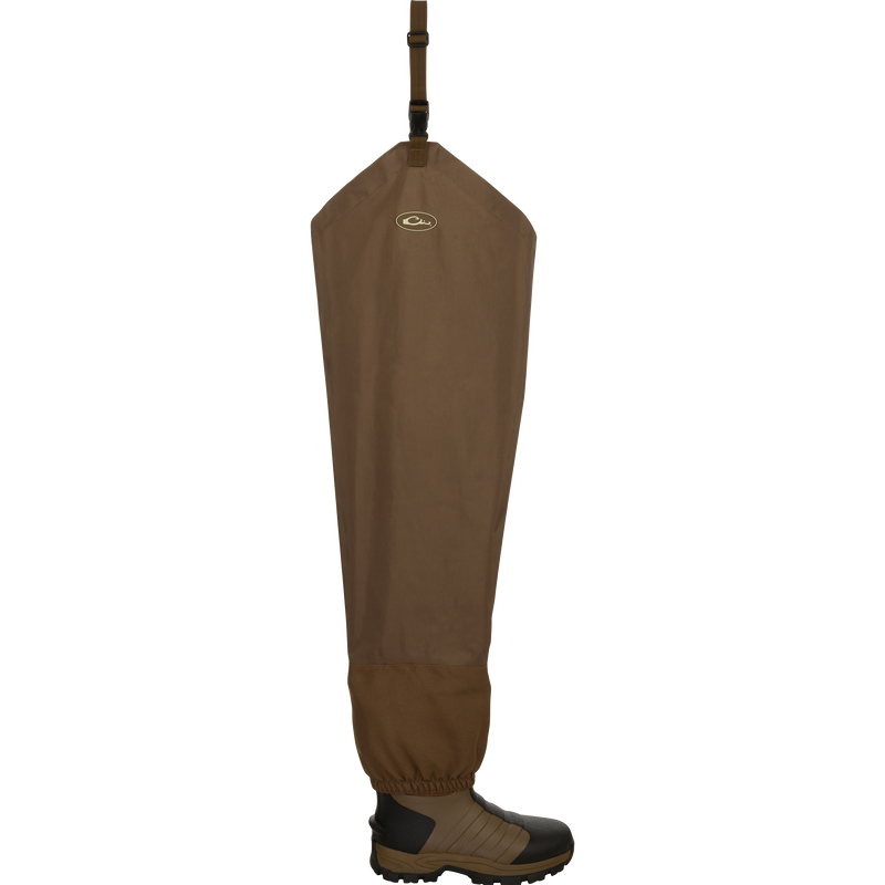 EST Waterfowler’s Hip Boot features a durable design with vulcanized rubber, neoprene liner, and athletic lug outsole for exceptional traction in shallow waters.