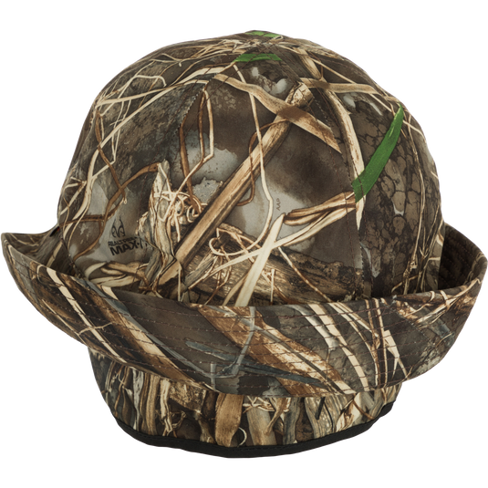 GORE-TEX® Jones Hat with fold-down ear flaps and shapeable brim, made of 100% waterproof/breathable fabric. Comfortable and versatile for all temperatures.
