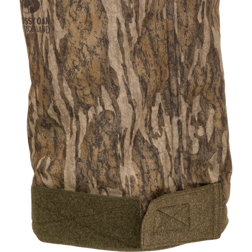 Camouflage Silencer Soft Shell Pant with Agion Active XL scent control, featuring ultra-quiet fabric, adjustable waist, and pockets, designed for mid to late-season hunting.