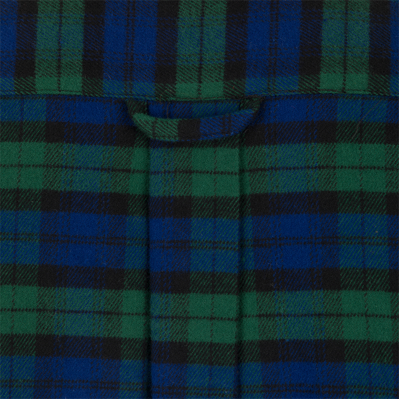 Autumn Brushed Twill Plaid Long Sleeve Shirt, a sophisticated midweight shirt crafted from 100% brushed cotton twill. Features a classic button-down collar, back box pleat with locker loop, and convenient chest pockets for valuables. Stay stylish and comfortable all year round with this high-quality hunting gear from Drake Waterfowl.