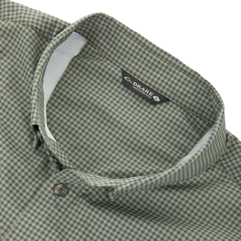Close-up of the Drake Frat Gingham Check Button-Down Long Sleeve Shirt collar, showing a green micro-check pattern and Drake – Made in Bangladesh label, size L.