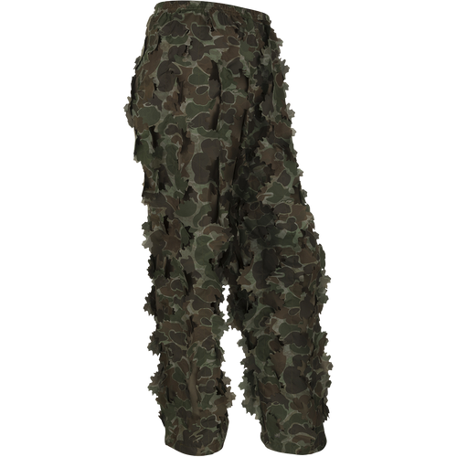 3D Leafy Pant: Lightweight, breathable camo pants with a 3D leafy pattern for turkey hunting. Made of 100% polyester with zippered pass-through pockets.