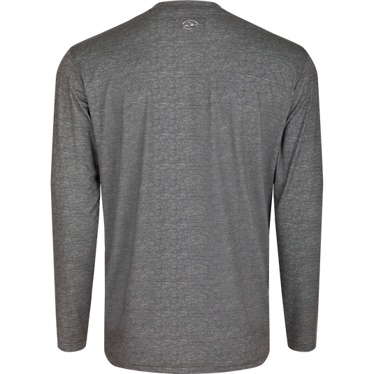 Texas A&M Performance Heather Long Sleeve Crew, a lightweight, breathable shirt with cooling, stretch, and moisture-wicking features. Ideal for Autumn afternoons.