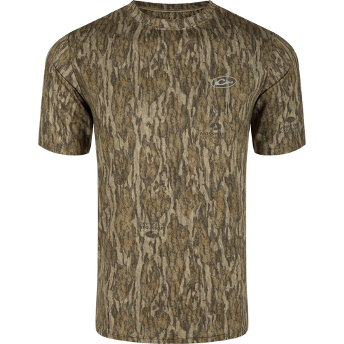 A Youth EST Camo Performance Short Sleeve Crew shirt with 4-Way Stretch and Shield 4 treatments for comfort and protection during outdoor activities.